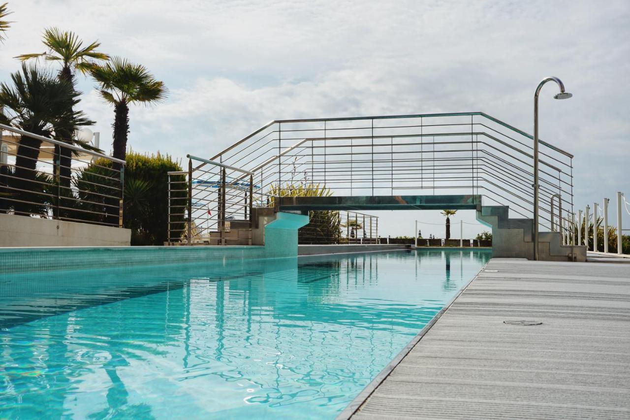 Hotel Le Soleil Лидо-ди-Езоло Экстерьер фото