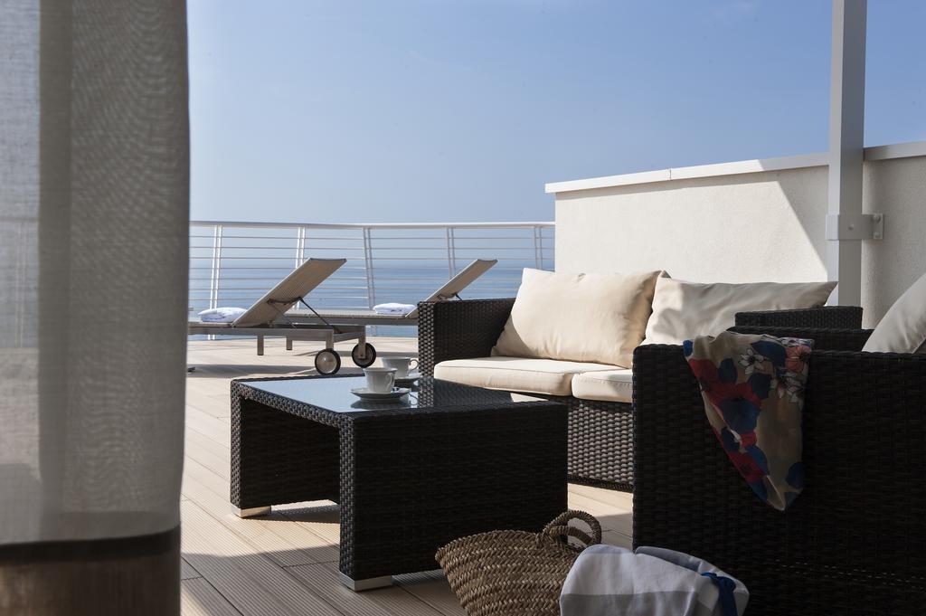 Hotel Le Soleil Лидо-ди-Езоло Экстерьер фото